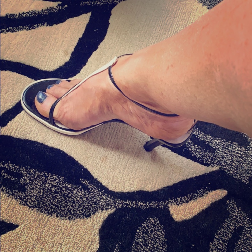 Gucci Vintage sandals size 8.5